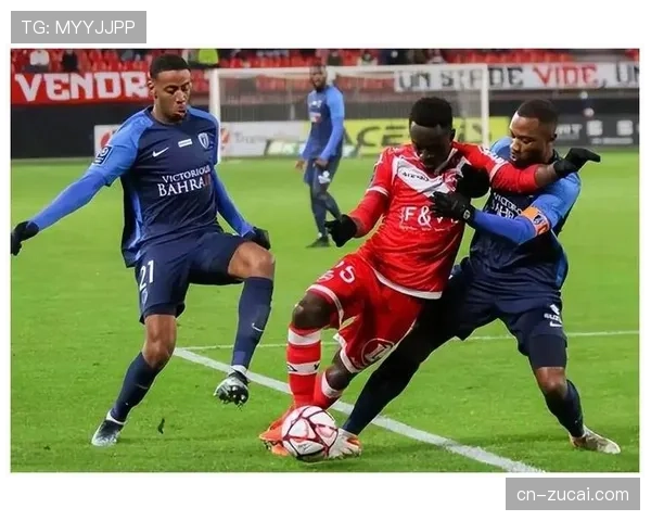 墨尔本胜利主场失准兰德尔错失良机 澳超闷平奥克兰无缘三分