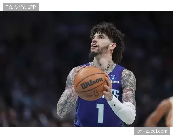 黄蜂新秀克尼佩尔24分7篮板 追平乔丹新秀赛季得分纪录